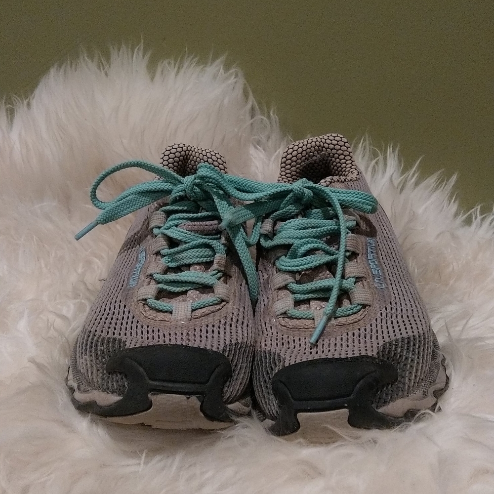 La sportiva trail runners - Picture 2 of 5